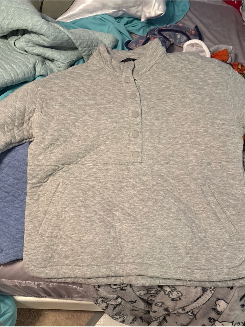 Eddie Bauer Light Gray Snap-Front Quilted Pullover